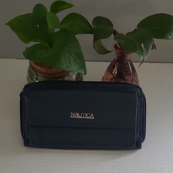 Nautica Dark Blue Women's Wallet - Picture 1 of 4